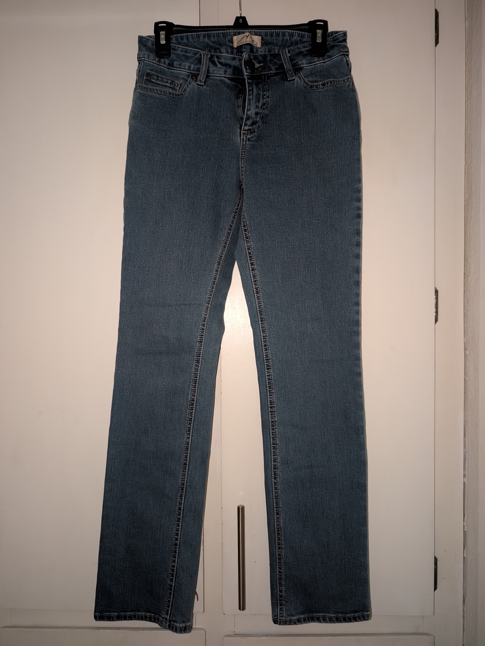 High-Rise Straight Leg Jeans in Denim Blue